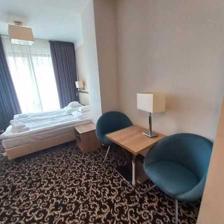 Osrodek Warszawianka Hotel Swinoujscie Ngoại thất bức ảnh