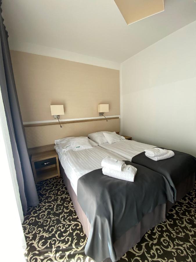 Osrodek Warszawianka Hotel Swinoujscie Ngoại thất bức ảnh